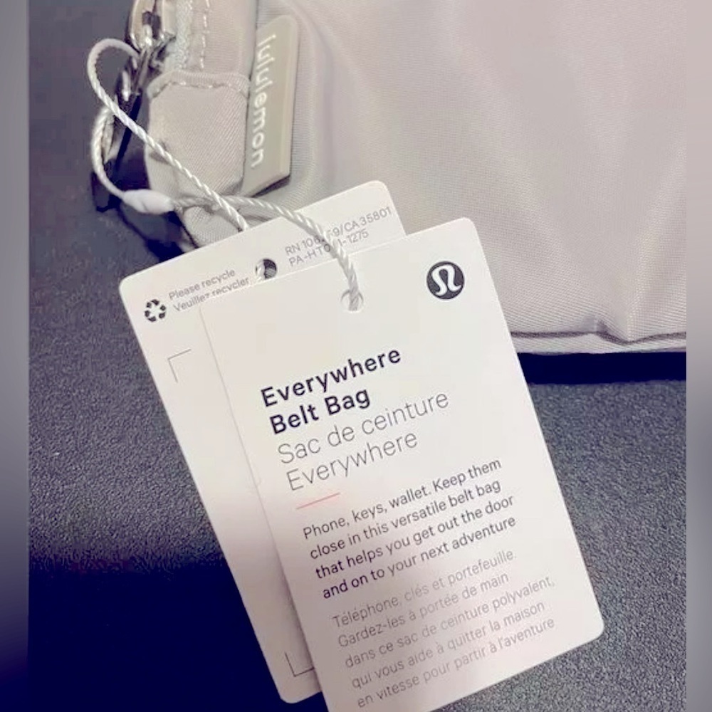 NWT Lululemon UNISEX Grey Belt Bag - Silver Drop Crossbody 1L - Picture 6 of 12